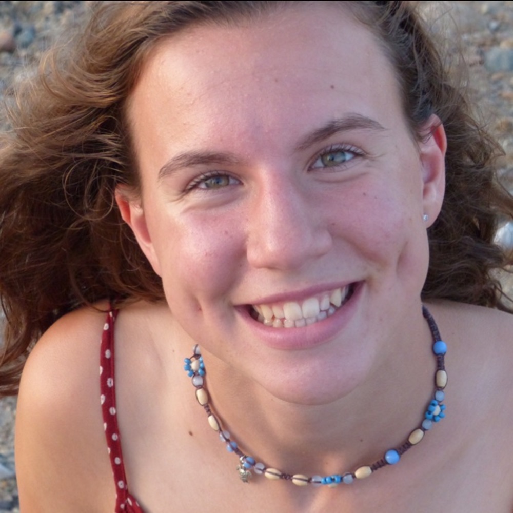 Meet your Posher, Ellie